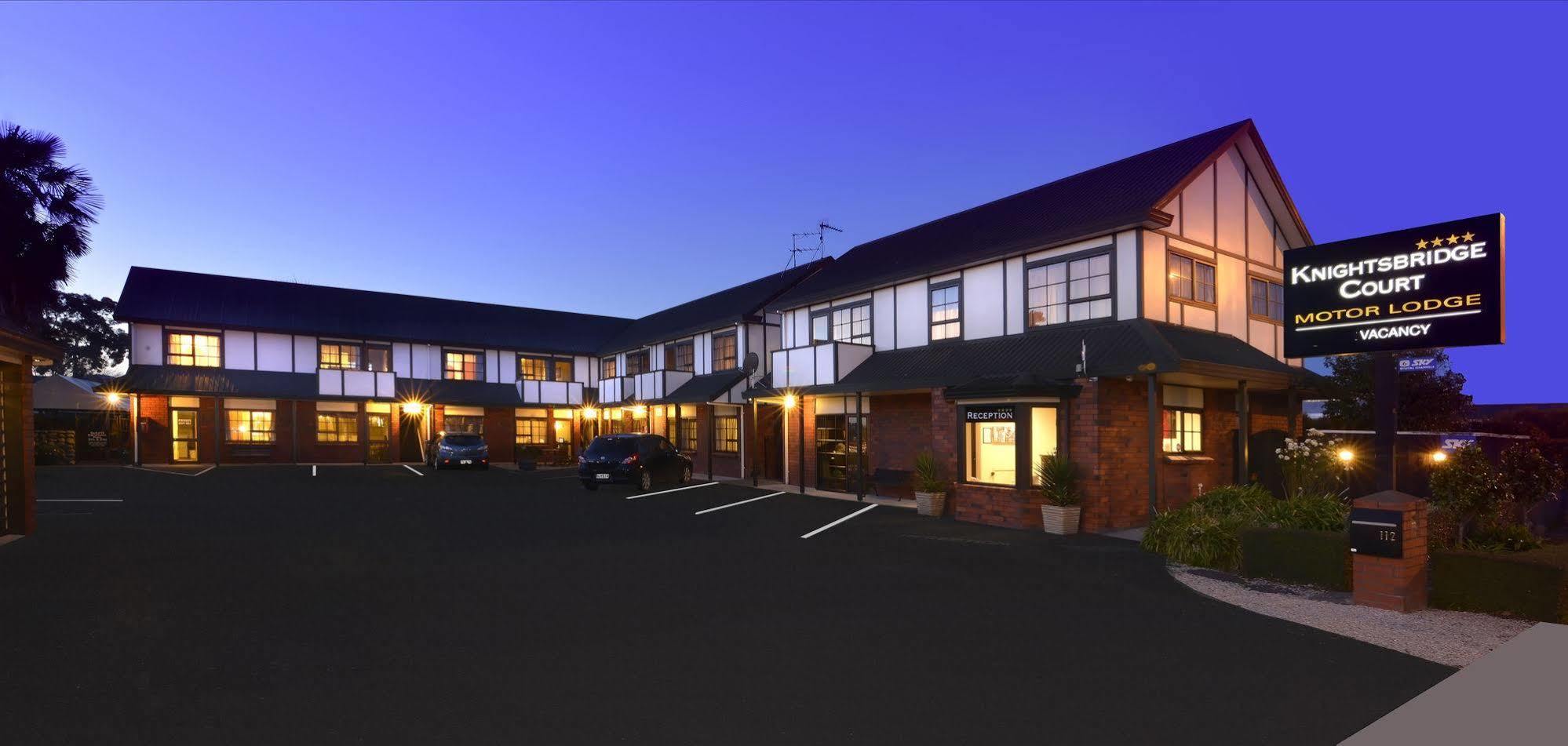 Knightsbridge Court Motor Lodge Blenheim Exterior photo